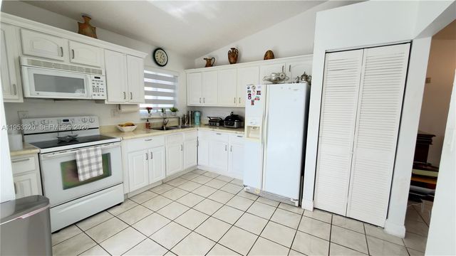 7220 SW 149th Court, Miami, FL 33193