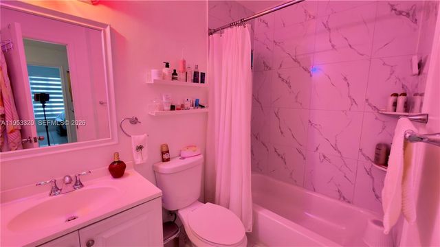 7220 SW 149th Court, Miami, FL 33193