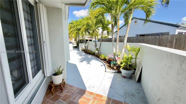 7220 SW 149th Court, Miami, FL 33193