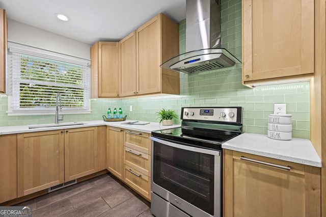 1394 N Druid Hills Road, Brookhaven, GA 30319