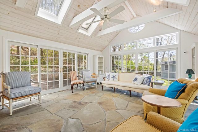 12 Harris Road, Katonah, NY 10536