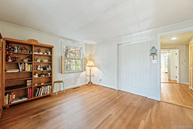 12 Harris Road, Katonah, NY 10536