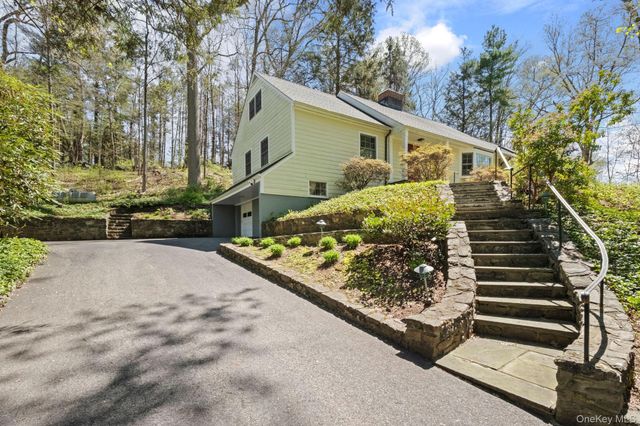 12 Harris Road, Katonah, NY 10536