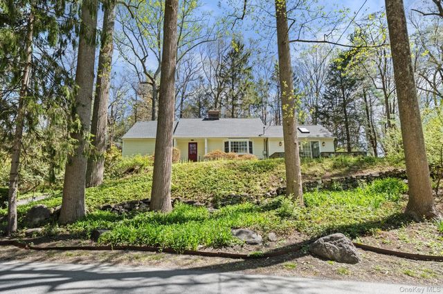 12 Harris Road, Katonah, NY 10536