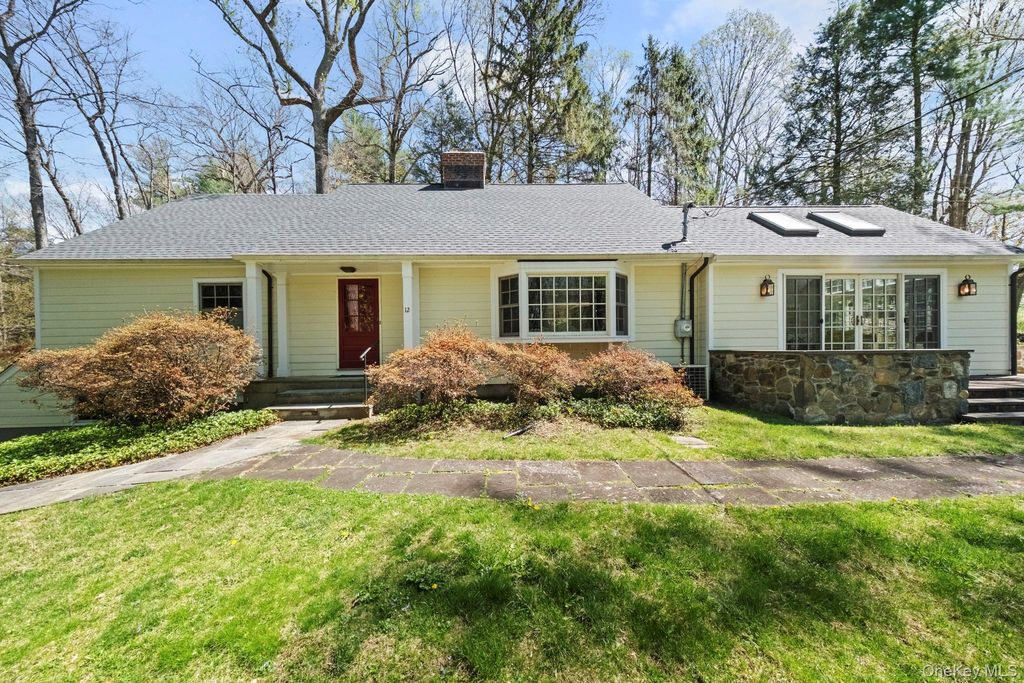12 Harris Road, Katonah, NY 10536
