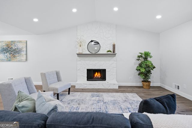 360 Whisper Way, Dacula, GA 30019