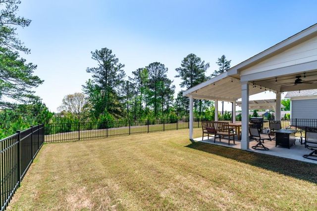 85 Rabun Court, Hoschton, GA 30548