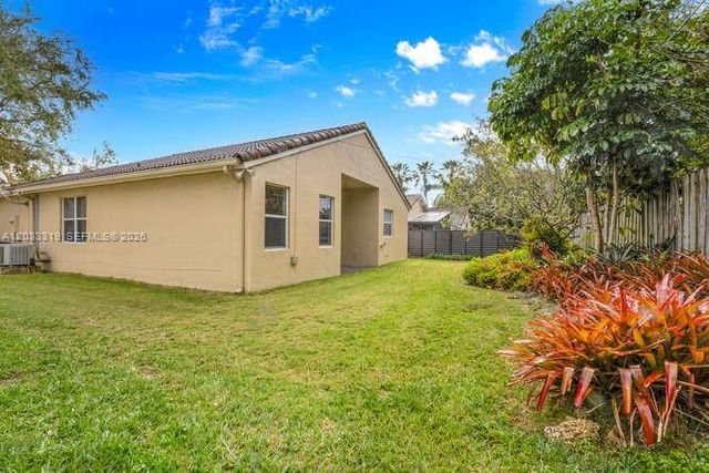 18322 SW 94th Court, Palmetto Bay, FL 33157