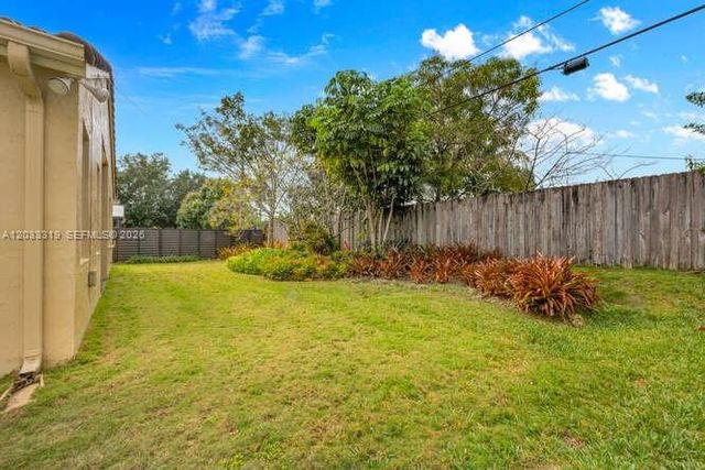 18322 SW 94th Court, Palmetto Bay, FL 33157