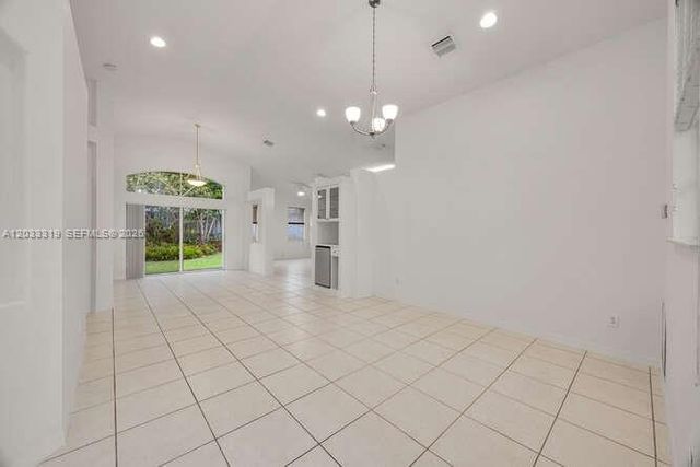 18322 SW 94th Court, Palmetto Bay, FL 33157