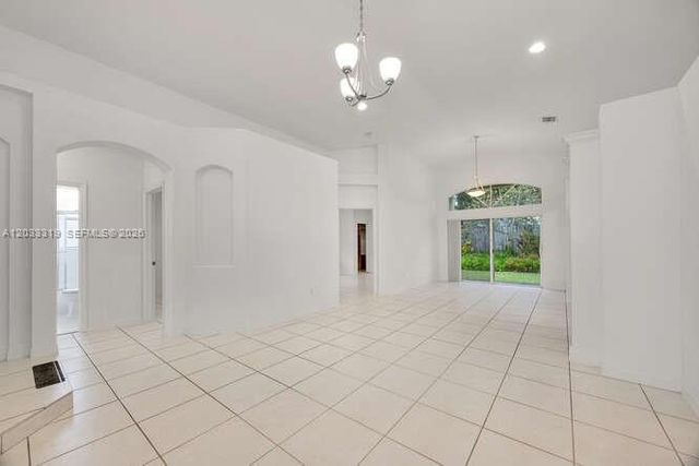18322 SW 94th Court, Palmetto Bay, FL 33157