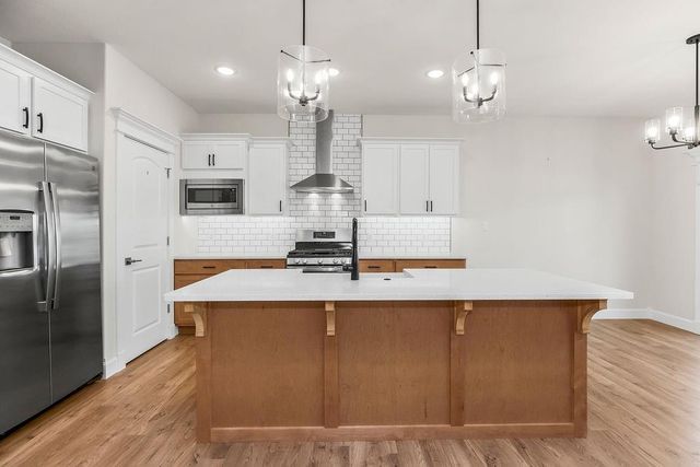 1202 Little Knife Drive, Lawrence, KS 66049