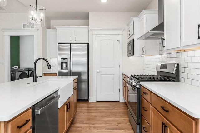 1202 Little Knife Drive, Lawrence, KS 66049