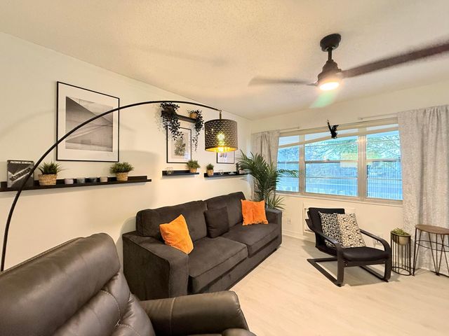 543 DURHAM S 543, Deerfield Beach, FL 33442