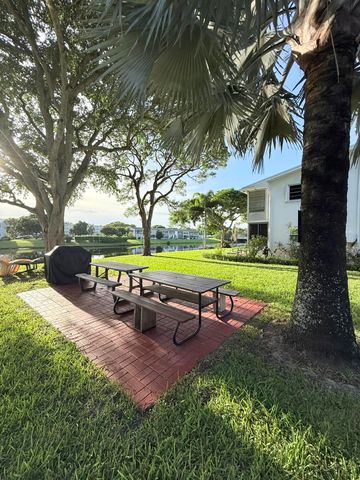 543 DURHAM S 543, Deerfield Beach, FL 33442