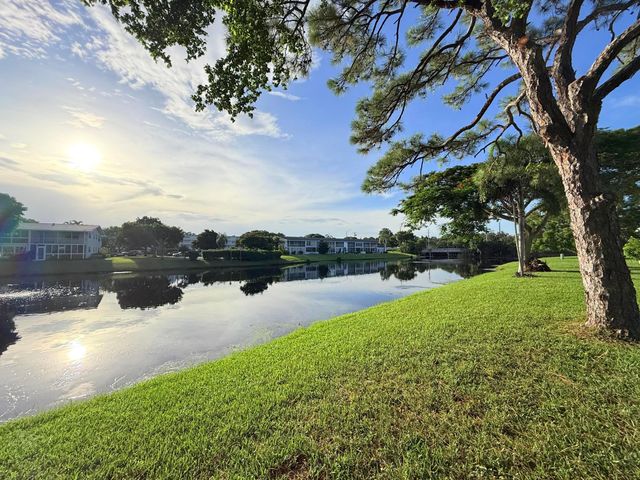543 DURHAM S 543, Deerfield Beach, FL 33442