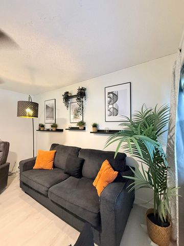 543 DURHAM S 543, Deerfield Beach, FL 33442