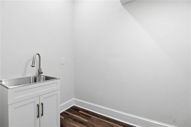 7258 Island Mill Road SE, Acworth, GA 30102