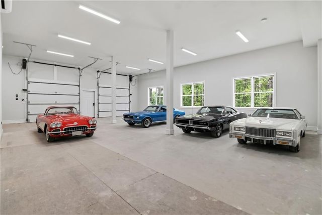 7258 Island Mill Road SE, Acworth, GA 30102