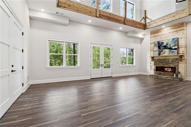 7258 Island Mill Road SE, Acworth, GA 30102