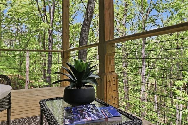 7258 Island Mill Road SE, Acworth, GA 30102