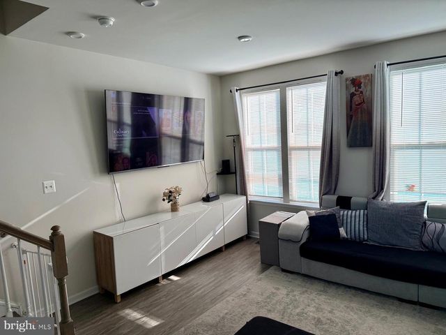 7515 MUNDELL RD, Hanover, MD 21076