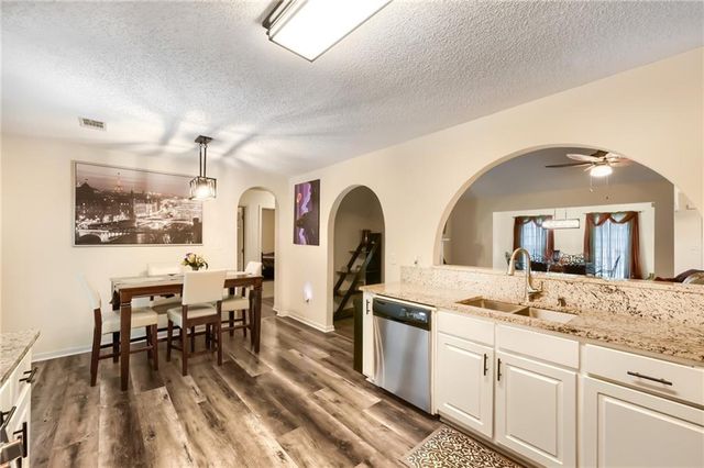 7790 Glade Bend, Fairburn, GA 30213