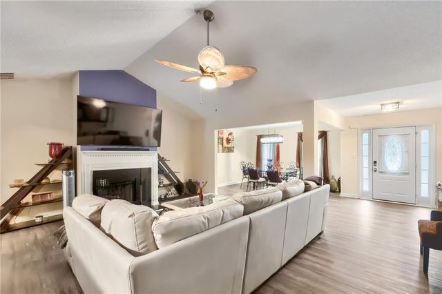 7790 Glade Bend, Fairburn, GA 30213