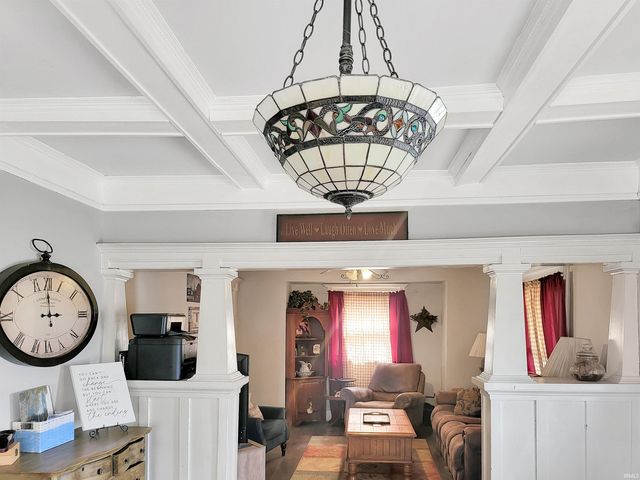 400 SE 2nd Street, Paoli, IN 47454