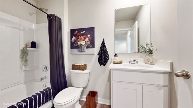 4784 172nd Street, Urbandale, IA 50323