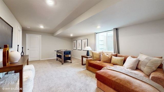 4784 172nd Street, Urbandale, IA 50323