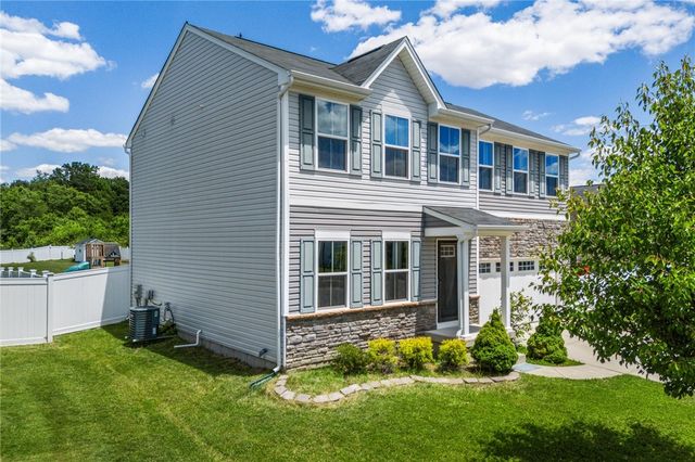 1195 Lisa Marie Drive, Xenia, OH 45385