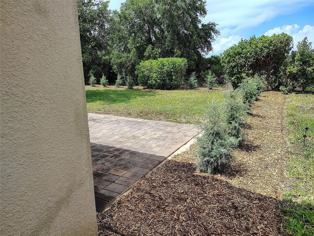 1047 OAK BLUFF DRIVE, Davenport, FL 33837