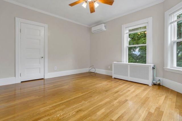 14 S 2, Boston, MA 02122