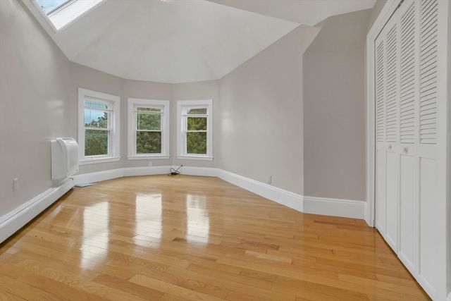 14 S 2, Boston, MA 02122