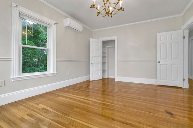 14 S 2, Boston, MA 02122