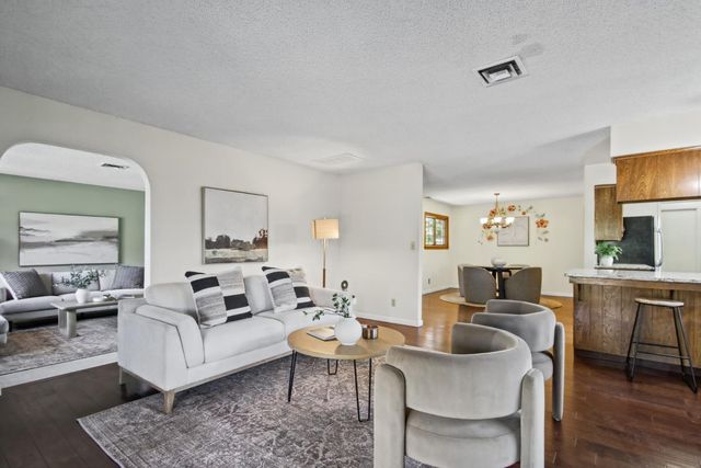 1513 Swallow Way, Roseville, CA 95661