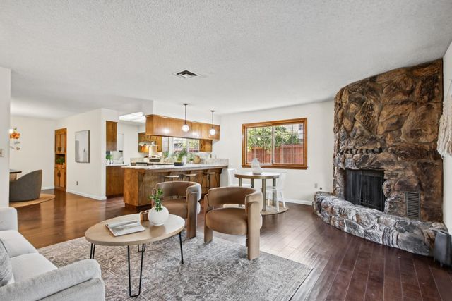 1513 Swallow Way, Roseville, CA 95661