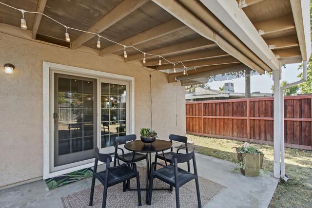 1513 Swallow Way, Roseville, CA 95661