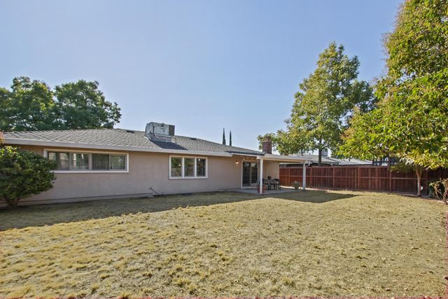 1513 Swallow Way, Roseville, CA 95661