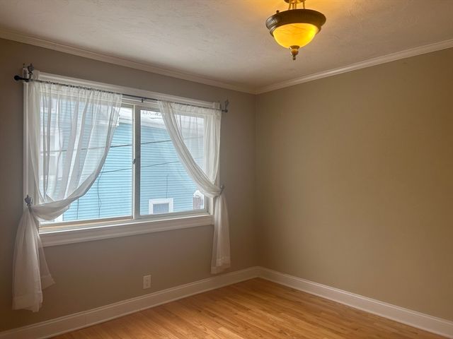 11 Pennsylvania Ave. 00, Newton, MA 02464