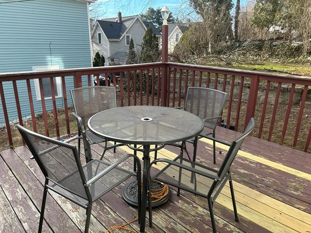 11 Pennsylvania Ave. 00, Newton, MA 02464