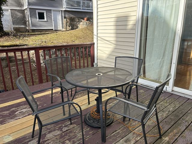 11 Pennsylvania Ave. 00, Newton, MA 02464