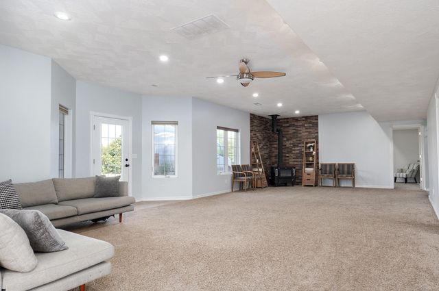 171 Ridgefield Court, Ozark, MO 65721