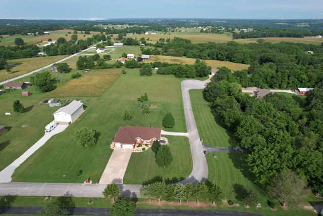 171 Ridgefield Court, Ozark, MO 65721