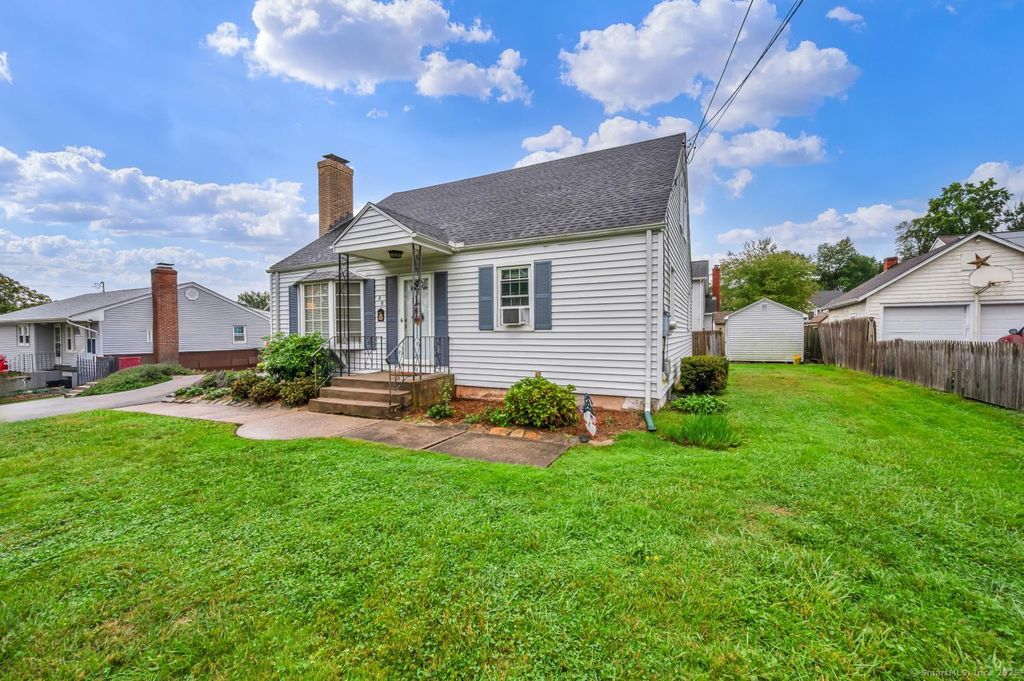 86 Amherst Street, Wethersfield, CT 06109