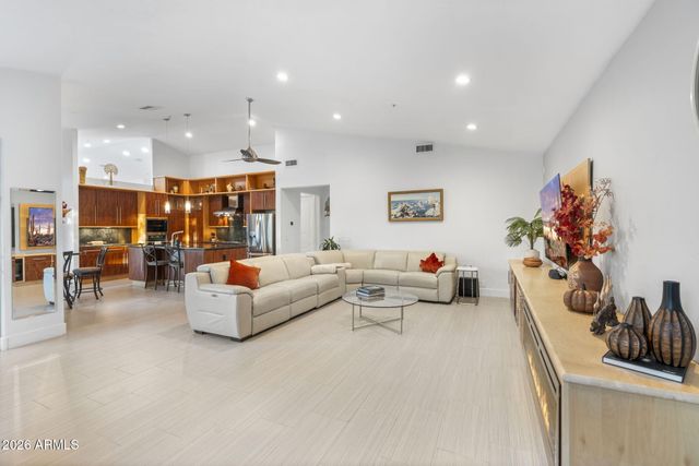 9026 N 124TH Street, Scottsdale, AZ 85259