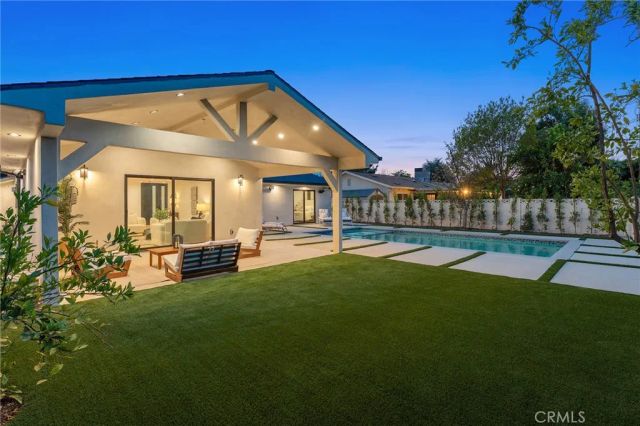 23463 Sylvan Street, Woodland Hills, CA 91367