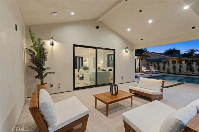 23463 Sylvan Street, Woodland Hills, CA 91367