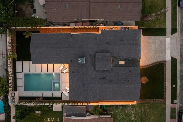 23463 Sylvan Street, Woodland Hills, CA 91367